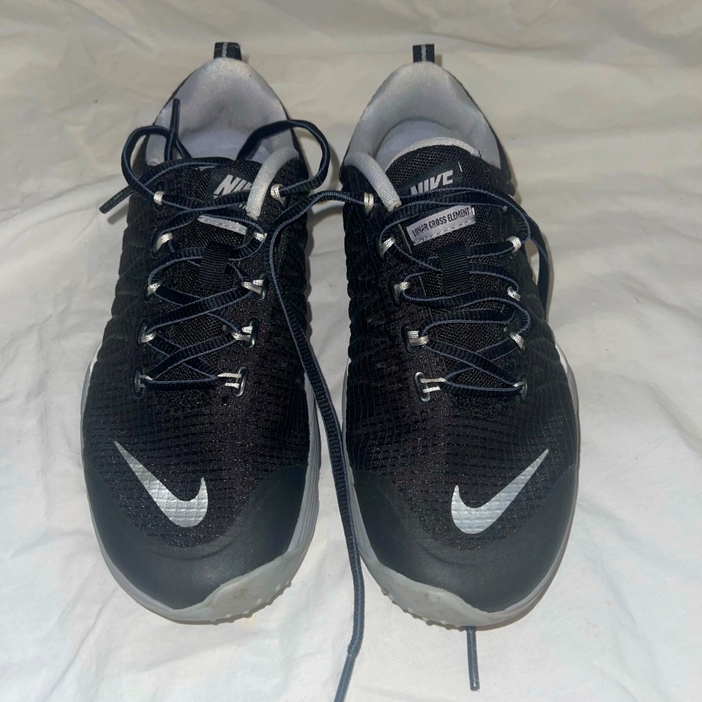 Nike Lunarlon Metcon Sneaker